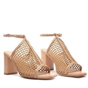 NWT Schutz Honey Beige Safira MeshLeather Square Toe Sandal